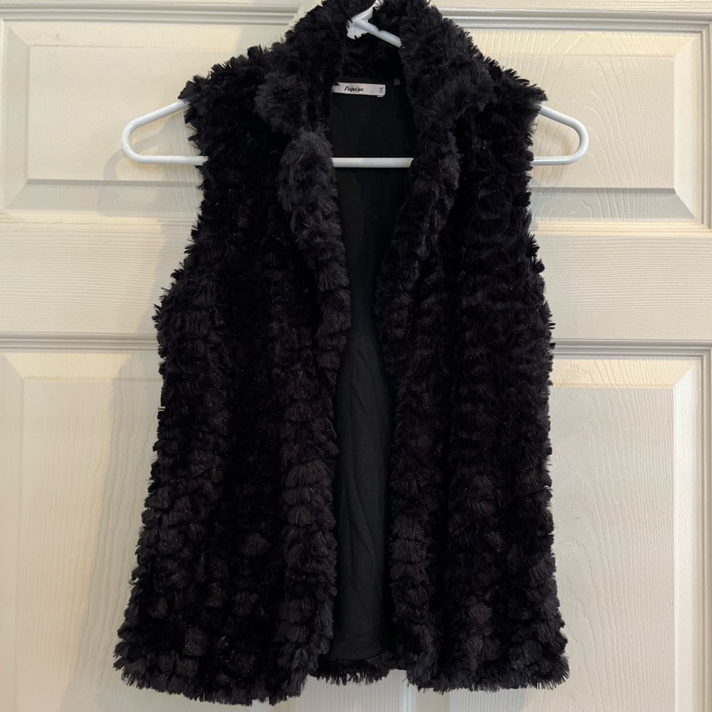 PAPAYA faux fur black vest